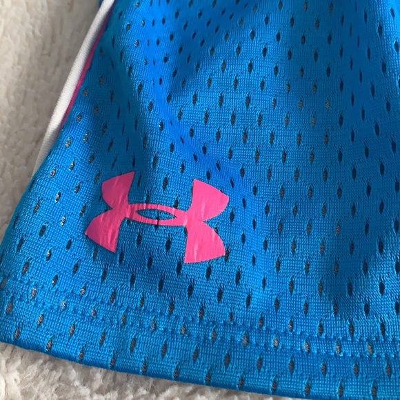 Under Armour YMD Blue Loose Fit Shorts Athletic Workout EUC - Picture 4 of 6